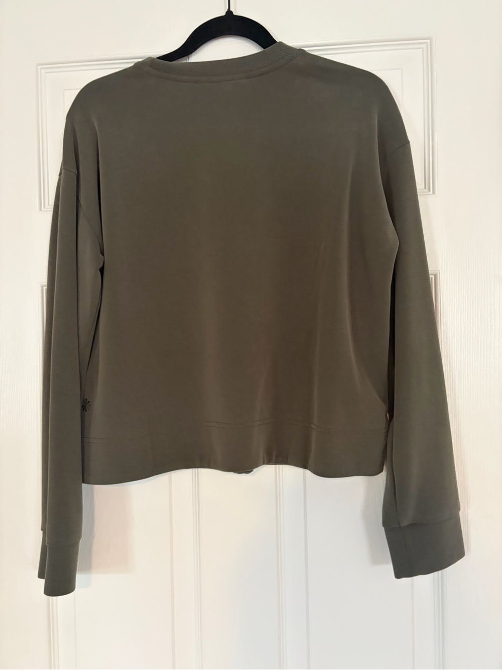 Athleta Seasoft Jungle Crewneck Pullover Sweatshirt